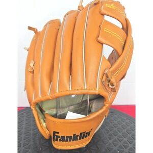 Franklin Youth Field Master 6663 Baseball 9.5"‎ Right Hand Throw Glove